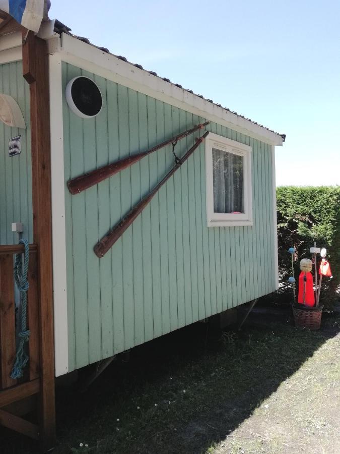 La Cabane Des Pecheurs Hotell Gastes Exteriör bild